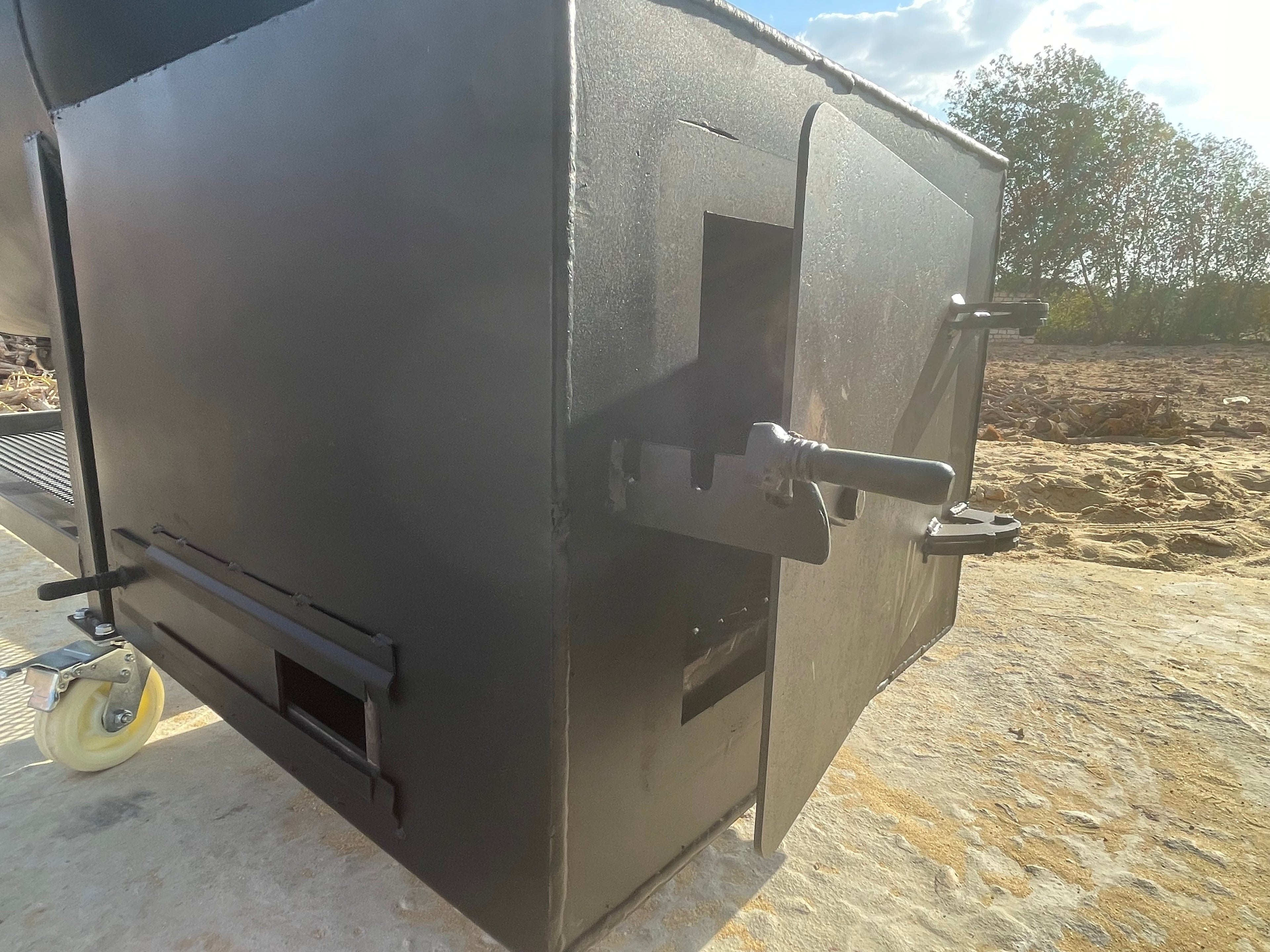 The Beast offset smoker